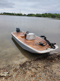 Boston whaler 13 + motore Yamaha top 700