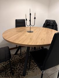 Tavolo legno con 4 sedie