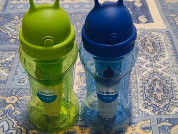 due borracce filtra e raffredda l acaua 