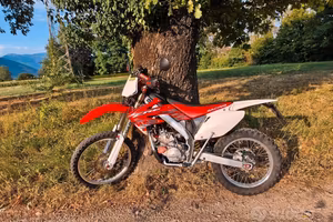 hm CRE 125 2T 2011