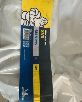 Michelin 185/80 VR15 XVS