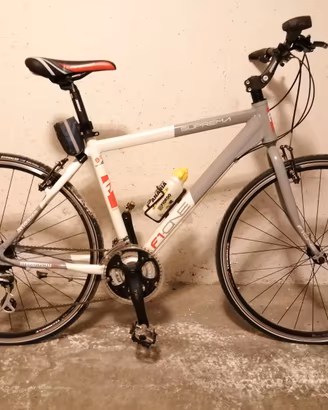 Bicicletta Suprema stradale nuova