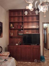 libreria  in legno massello