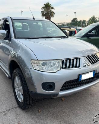 Mitsubishi L200 cambio man + 4x4 manuale 2.5 DI-D/