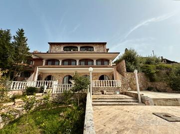 Villa a Partinico, Contrada Ramo