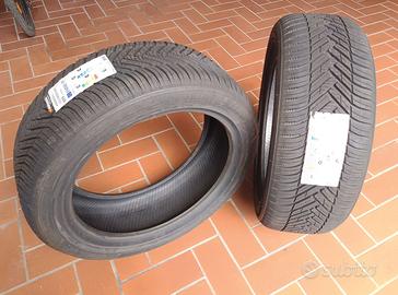 2 pneumatici Hankook 4 stagioni 215/50WR18 H750A