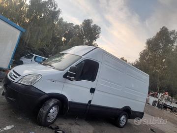 Furgone iveco daily