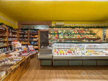 NEGOZIO A OSIO SOTTO