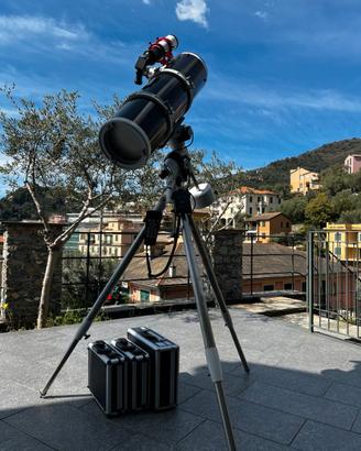 Telescopio accessoriato newtoniano