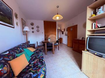 2 LOCALI A ROCCA DI CAMBIO