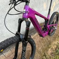 Bici mtb e bike santa cruz heckler