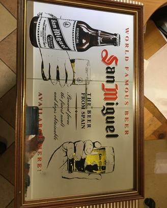 Specchi pubblicitari