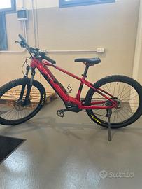 RAYMON HARDRAY E 4.0 2022