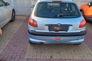 Peugeot 206 1.4 Hdi 