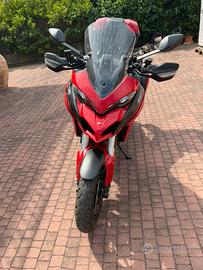 Moto ducati multistrada 1260 red