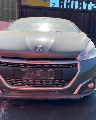 Ricambi Peugeot 208 1.4 HDI 8V 2013 8H01