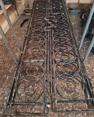  cancello in ferro battuto