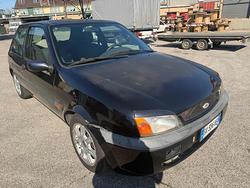 FORD Fiesta 1.2i 16V cat 3p Four senza nessun la