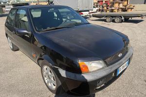 FORD Fiesta 1.2i 16V cat 3p Four senza nessun la