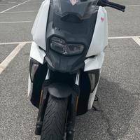 Bmw c400x