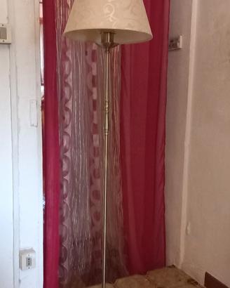 Lampada da terra