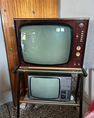 Televisione Vintage MINERVA anni 60