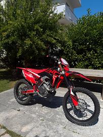 Honda Red moto CRF 450 2018