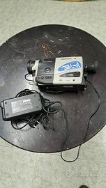 Cinepresa Grundig