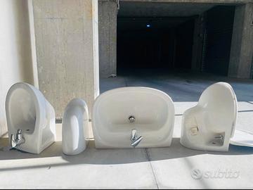 Tre Sanitari sospesi nuovi Lavabo Bode water