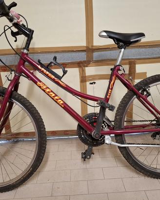 bici da ragazza Atala misura 24/195 come nuove