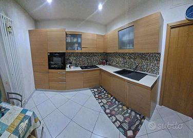 CUCINA SCAVOLINI TIME + TAVOLO E 4 SEDIE CALLIGARI