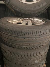 Pneumatici Fiat punto evo con cerchi in lega