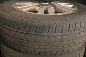 Pneumatici Fiat punto evo con cerchi in lega