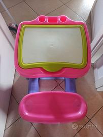 banco scuola bimba