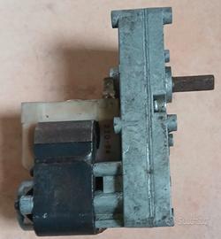 Motoriduttore per stufa a pellet - Leggi bene