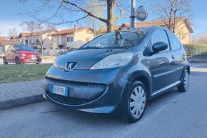 Peugeot 107 1.0 68CV 5p. Plaisir 2Tronic IDEALE PE