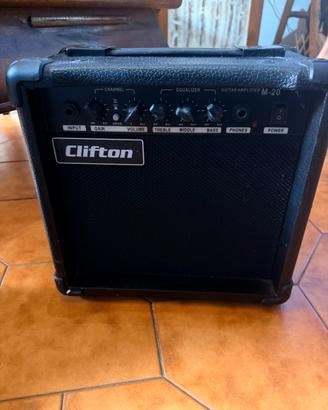 Amplificatore chitarra