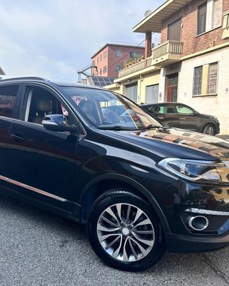 Dr DR6 Sport 1.5 Turbo Bi-Fuel GPL della casa euro