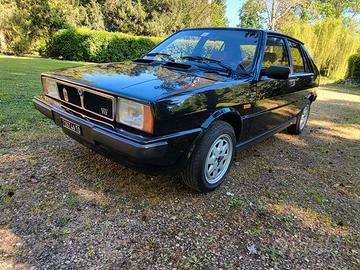 Lancia delta turbo HF