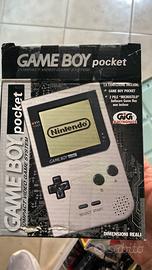 Lotto gambe boy anni 90 poket Nintendo più scatola