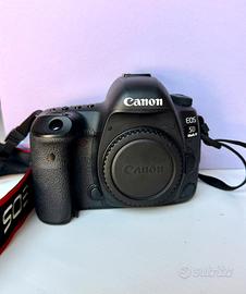 Canon EOS 5D Mark IV