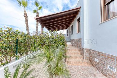 Villetta con giardino e porticato a 2 passi dalla