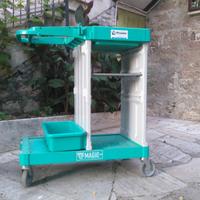 carrello per pulizie