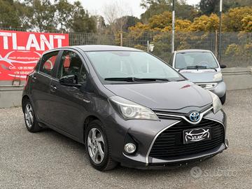 Toyota Yaris 1.5 Hybrid 5 porte Active