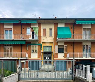 3 LOCALI A BRONI