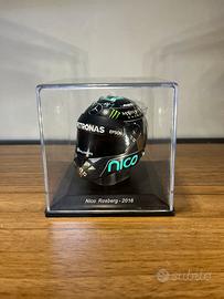 Casco Nico Rosberg 2016 1/5 Spark