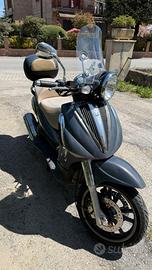 Beverly 500 Cruiser