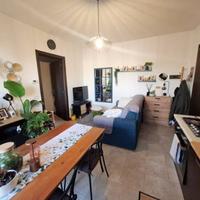 RECENTE BILOCALE CON AMPIA LOGGIA