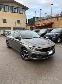 Fiat Tipo 1.6 Mjt 130cv 5 porte Lounge 2021