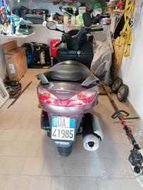 burgman 200